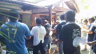 小若みこし