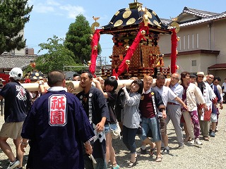 平成25年 みこし洗い